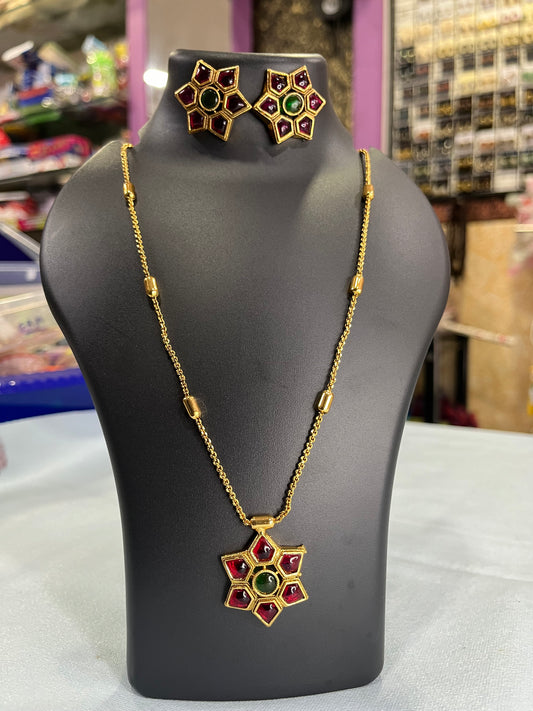 Antique Chain With Pendant Set