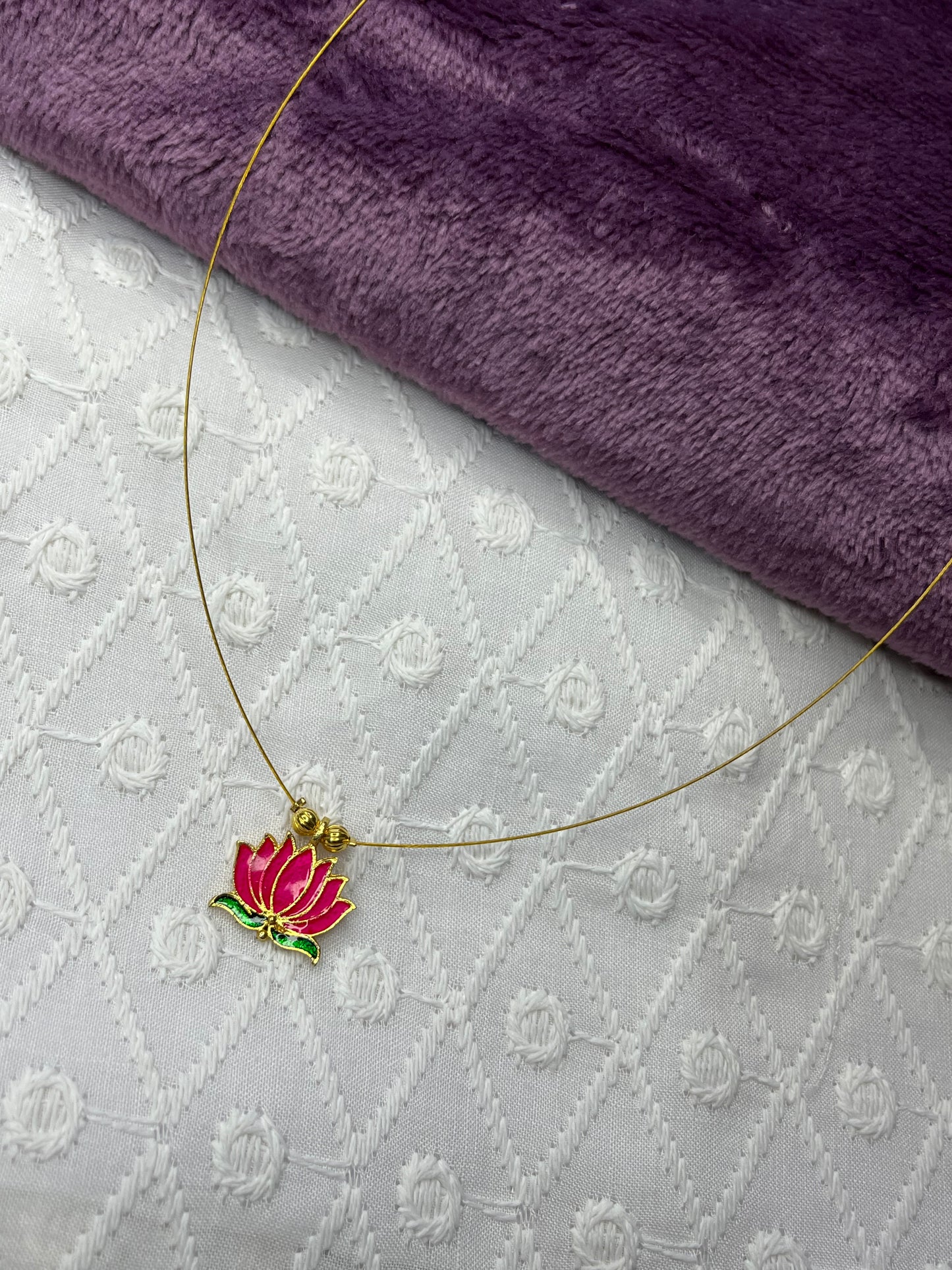 Invisible Lotus Chain