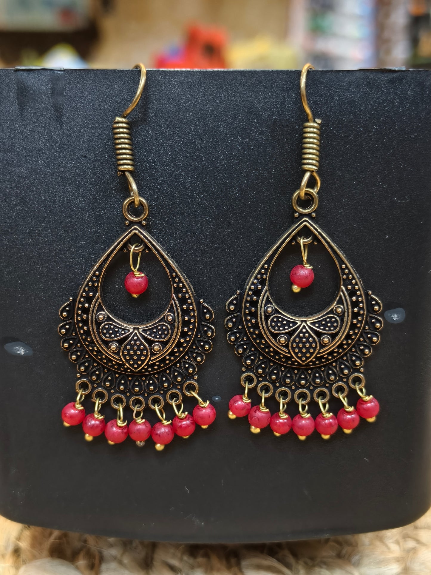 Hook earring